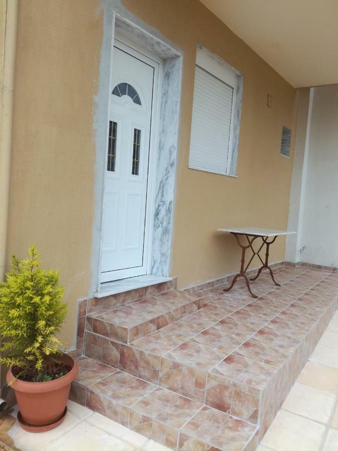 Jordan'S Studio House At เนอา มิคานิโอนา ภายนอก รูปภาพ